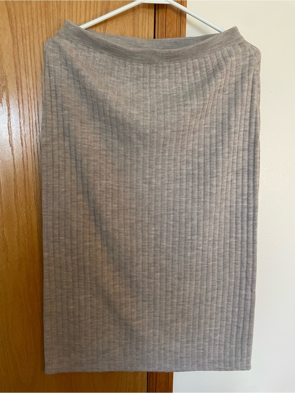 Eileen Fisher Ribbed Midi Skirt in Light Gray